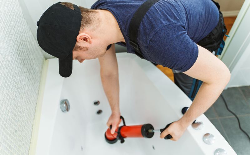 Top Bathtub Installation Companies in Danville, IN